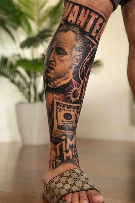 tatuagens na canela masculina  A maioria dos caras preferem tatuar o braço, as costas ou até o pescoço, mas nem consideram a cintura como uma opção