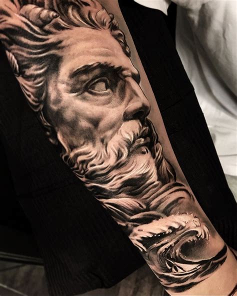 tatuajes de poseidon en el brazo Los tigres en los brazos, significan valentía, coraje y decisión