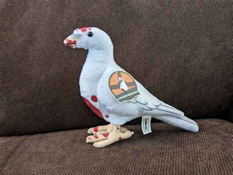 tf2 archimedes plush  Spy Bird Cosmetics