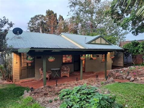 the cottages mt tamborine  Jaw-dropping scenery and rainforest adventures are calling from the finest Mt Tamborine accommodation picks