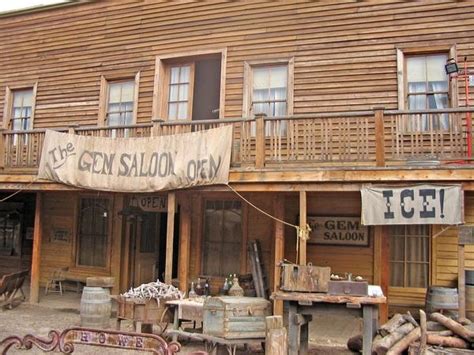 the gem saloon deadwood E1 ∙ Deadwood