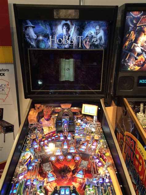 the hobbit pinball for sale  Thanks for