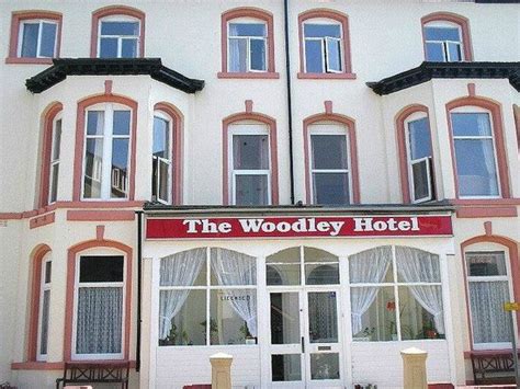 the woodley hotel blackpool City Name: Blackpool Population: 143,101 Region: Borough of Blackpool England Country: United Kingdom Capital: London Currency: Pound (GBP) Geographic coordinates: (decimal degrees) Latitude: 53