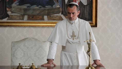 the young pope gratis T