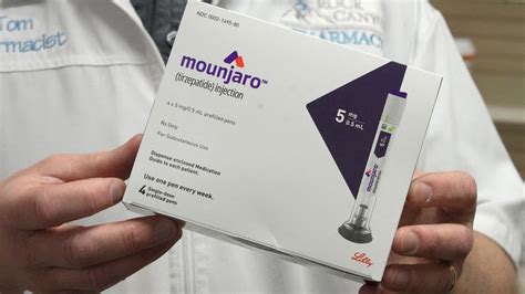 tirzepatid Tirzepatide (LY3298176) is a novel dual glucose-dependent insulinotropic polypeptide (GIP) and glucagon-like peptide-1 (GLP-1) receptor agonist that is being developed for the treatment of T2D [66]