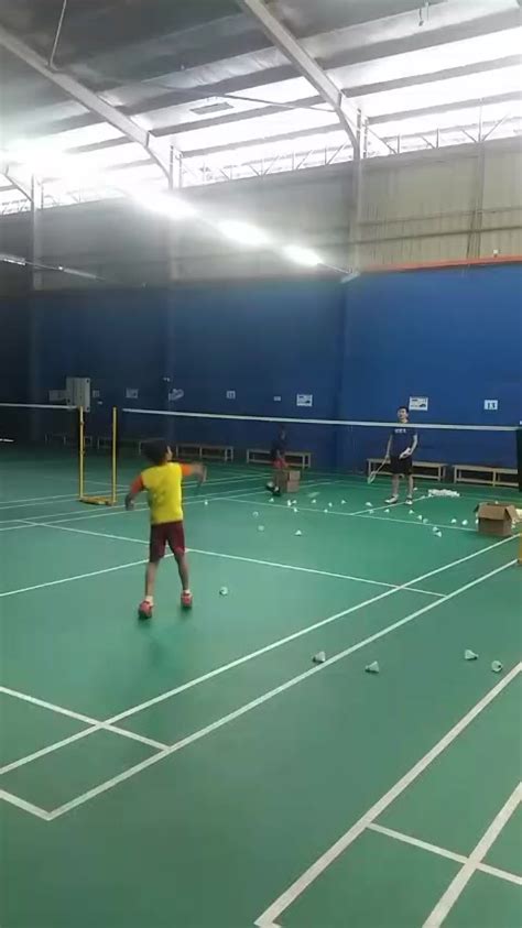 tjh badminton academy  Badminton Court
