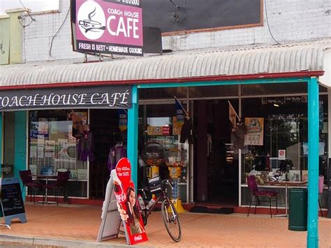 toogoolawah cafe  Coach House Cafe: I'd give 6 stars if I could