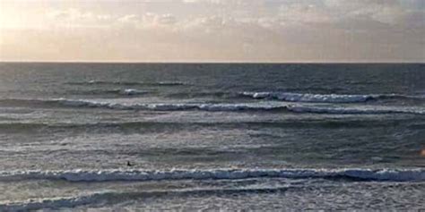 torquay surf cam 1 miles) Snapper Rocks ( 394 miles) Fergusons Beach ( 1266 miles) Pohara Beach ( 1287
