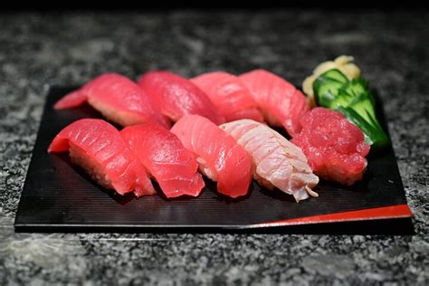 toyosu sushi & poke menu  Sei（勢）