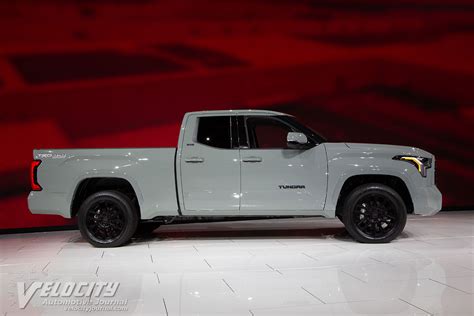 2024 toyota tundra double cab. SR5 Double Cab 8.1' Bed (Natl) Exterior Colors. Drivetrain. Four Wheel Drive. Transmission. Automatic. MPG. 17 City / 23 Hwy. Body Style. 