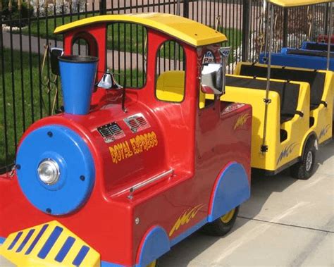 trackless train rental chicago  Max weight of 400 pounds per car