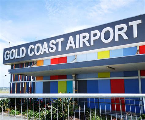 transfers from gold coast airport to broadbeach  Typically 883 trams run weekly, although weekend and holiday schedules can vary so check in