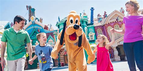 travelzoo disneyland  We've searched more than 2,000 companies worldwide to compile this blockbuster list