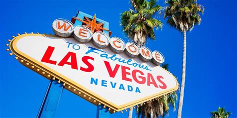 travelzoo las vegas  But in fairness, there is a flip side to the anything goes vibe: For every bottomless buffet, 24-hour casino and club crawl, you'll find a spa (more than 45 on The Strip alone), hiking trail (whether paved or red rock) or yoga class (some of them 550 feet