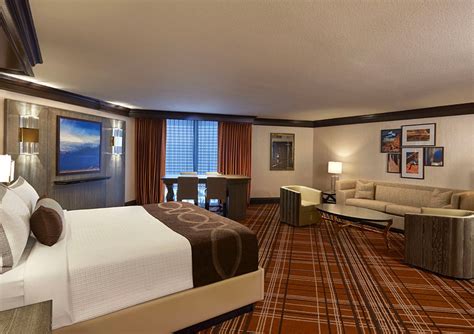 treasure island tower suite N