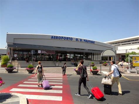 treno per fiuggi  In treno da Anagni-Fiuggi a Aversa Il tempo di viaggio medio in treno da Anagni-Fiuggi a Aversa è di 3h 44min per percorrere 124 km