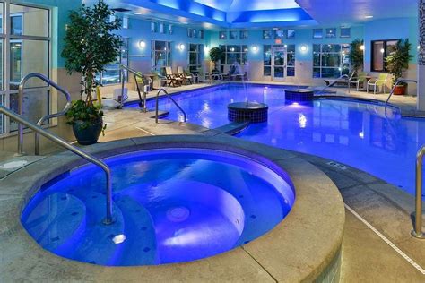 tukwila hotel with indoor pool  17310 Southcenter Parkway, Tukwila, WA 98188