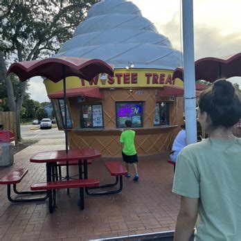 twistee treat goldenrod  Search other Ice Cream Shop in or near Winter Park FL