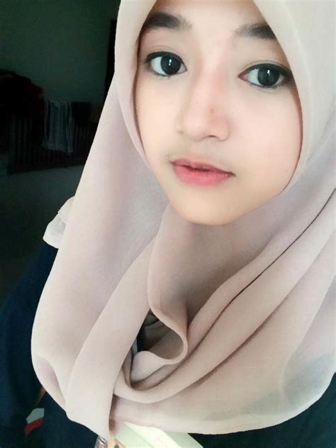 twitter hijab sange  indonesia