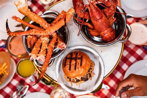 unlimited crab legs chicago  Clark St