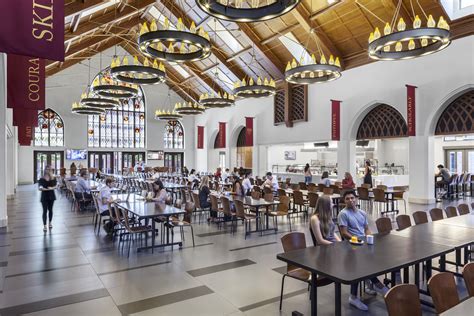 usc village dining hall  ‘Edible Education’ gives USC students skills in the kitchen