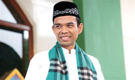 ustadz abdul somad WebUsut punya usut, Fatimah lahir di Jombang pada 1 Oktober 2001