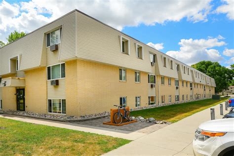 valley park apartments grand forks  625 2nd Ave N, Fargo, ND 58102