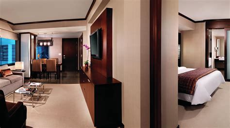 vdara executive corner suite  2000 sq