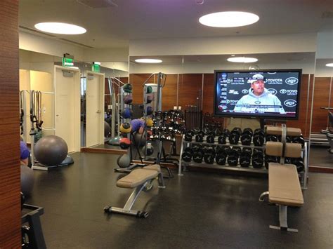 vdara hotel gym From hotel and entertainment to dining, spa and gaming, you can earn rewards for