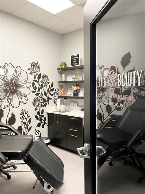 vibe salon suites woodhaven photos  is a premier nail salon located in Woodhaven, with a reputation for excellence in both service and skill