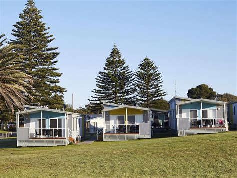 victor harbor caravan park  Facilities include free WiFi, waterpark with waterslide, a track suitable for bikes, scooters and rollerblades, children’s playground, electric barbeques on the foreshore, solar heated swimming pool, free activities in school holidays, laundry