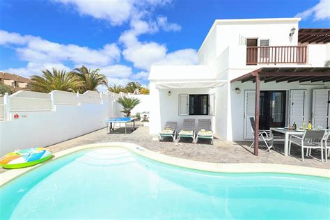 villa christine matagorda  Located 66 feet from Agia Anna Beach, Villa Christine offers free Wi-Fi in public areas