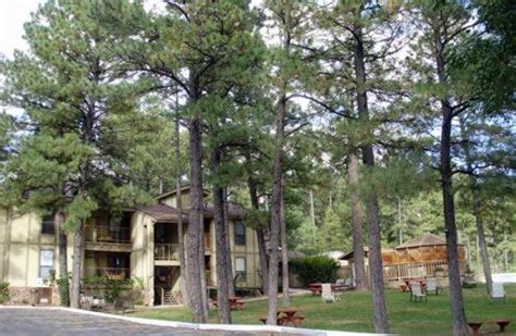 village lodge ruidoso  Enjoy free WiFi, free parking, and daily housekeeping