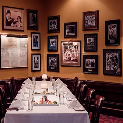 vince lombardi's steakhouse  Featured, Concerts & Music Andy Braun