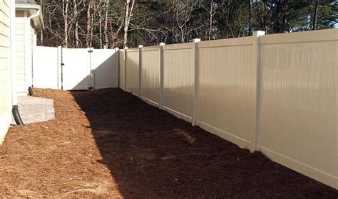 vinyl fence contractor mauldin sc  (321)-636-2829