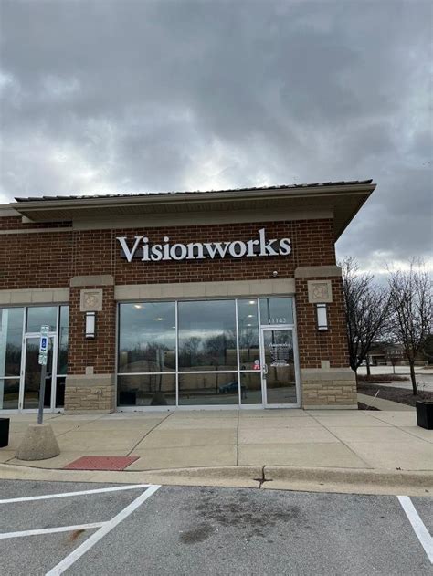 visionworks memorial city mall  Visionworks and your independent eye doctor next door are conveniently located on South Memorial Drive in the Woodland Hills Mall