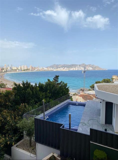 vistamar apartments benidorm  £264 pp