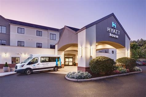 waltham motels  +1-888-734-9421