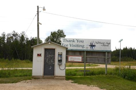 warroad border crossing  International Falls