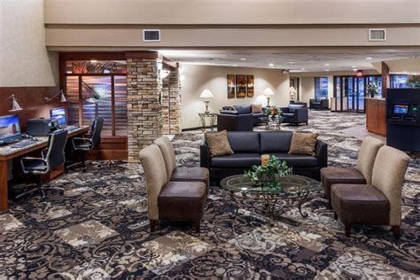 watertown ramkota  You'Ll Find Plenty Of Amenities In The 101 Rooms Of This Two-Story, Non-Smoking Hotel, From A