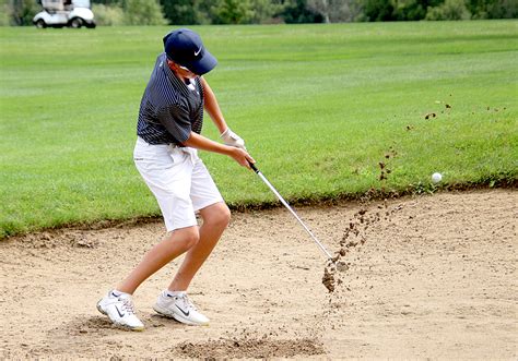 weibring golf course  18 in last year's qualifying round for the Bloomington-Normal Two-Man Best Position Tournament at Weibring Golf Club