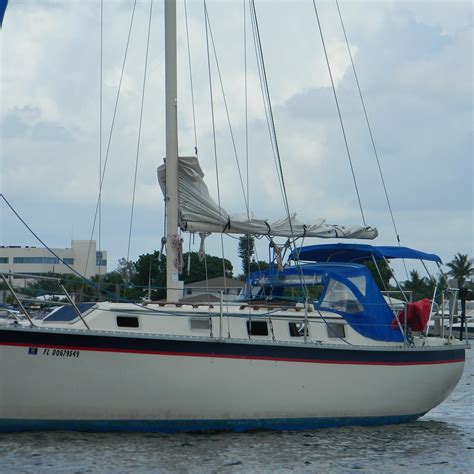 west palm beach sailing charters Abaco Beach Resort and Boat Harbour Marina, Marsh Harbour: This marina can accommodate boats up to 200 feet with power, water, and cable TV