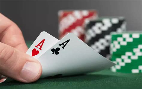 what does split mean in blackjack What does "Split" mean in Blackjack? “Split” is when the player gets a pair in their hand, which they can divide into two separate hands, repeating the bet