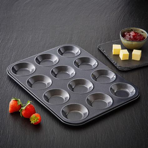 wilko muffin tray  £99