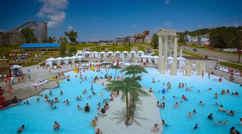 wisconsin dells hotel with pool  1/3 of the water park was shut down for half of our stay