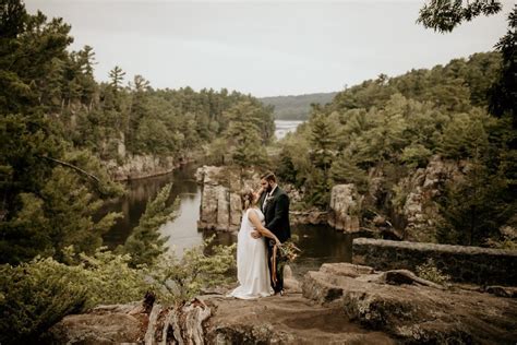 wisconsin elopement packages  You're sure to find your dream ceremony spot! A spacious reception area includes indoor bathrooms and a pavilion