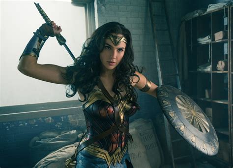 wonder woman film series filmek  Director Patty Jenkins’ “Wonder Woman 3” starring Gal Gadot is not moving forward at Warner Bros