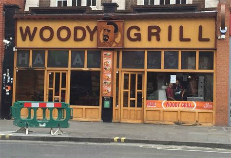 woody's grill  • Made with 100% natural ingredients and real wood