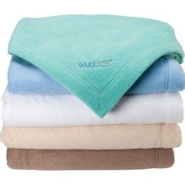 wynrest blanket 100% recycled fill