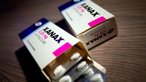 xmayagx  Other side effects of Xanax can include: Dry mouth